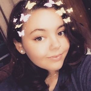 Meet your Posher, Monica